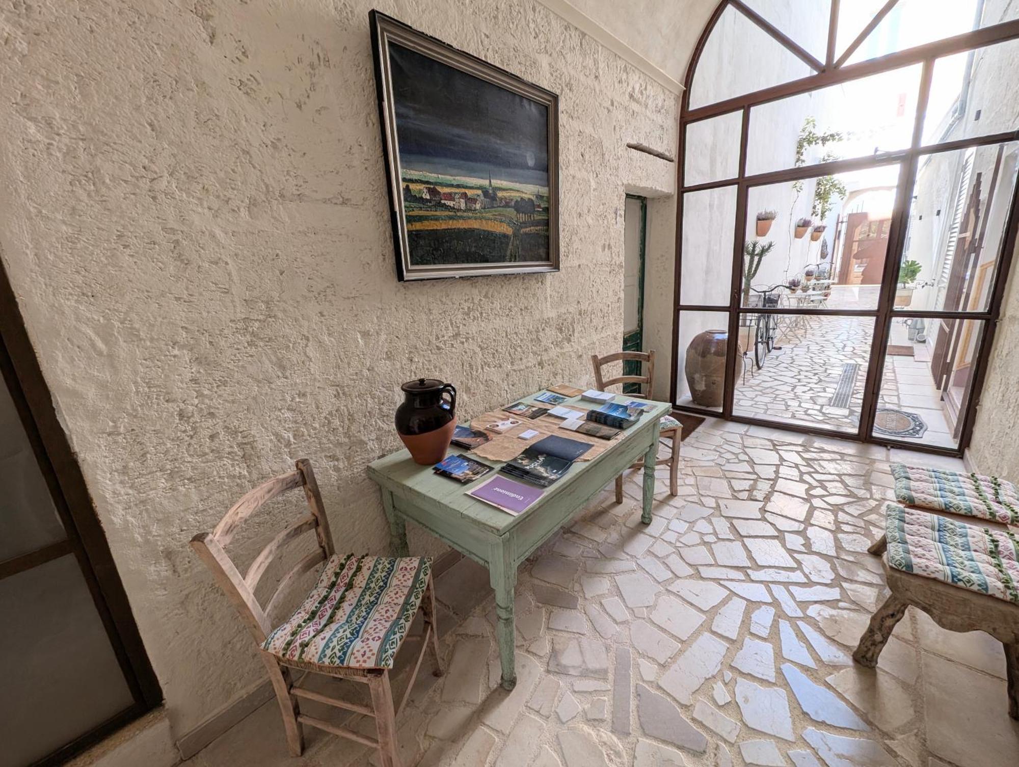 The Art Of Leo Bed & Breakfast Lucugnano Ngoại thất bức ảnh